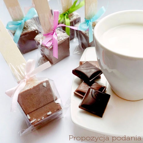 Ice Breakers Sours, green apple & watermelon sugar mints