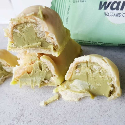 Wana Waffle and Cream Bar White Chocolate Pistachio Cream
