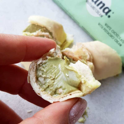 Wana Waffle and Cream Bar White Chocolate Pistachio Cream