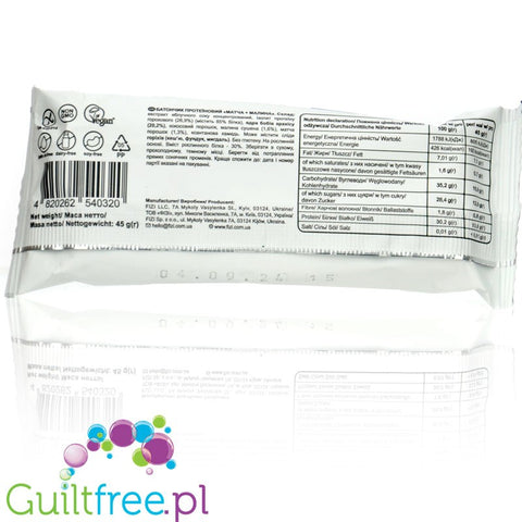 FIZI Guilty Matcha & Rasspberry - vegan protein bar with chocolate coating