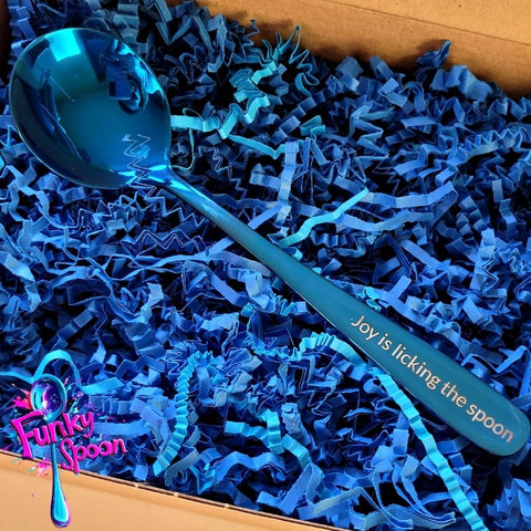 Funky Spoon grawerowana łyżka z afirmacją, Kobalt 17cm, Joy is licking the Spoon