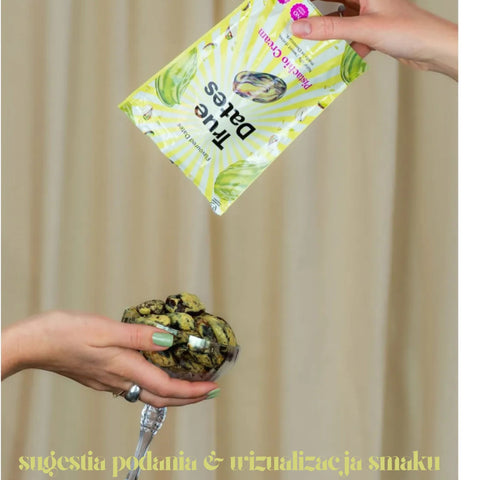 True Dates with Pistachio Cream