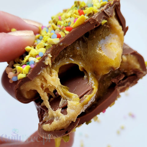 KoxBar Pistachio Donut PRE-SALE - artisanal protein bar with donut and pistachio flavor