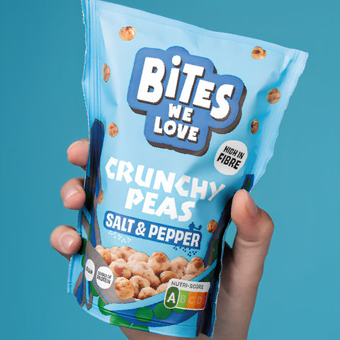 Bites We Love Crunchy Peas Sea Salt & Black Pepper - chrupiący groszek, aromatyczna wegańska fit przekąska