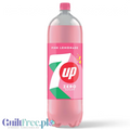 Butelka 2L napoju Guiltfree 7up Pink Lemonade Zero Sugar o różowym kolorze z etykietą cytrynowo-malinową