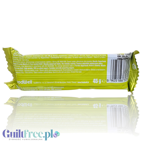 Guiltfree baton proteinowy Purella Superfoods Matcha Yuzu w zielonym opakowaniu z widocznym kodem kreskowym