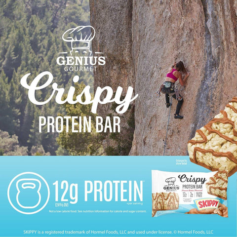 Guiltfree Genius Gourmet baton proteinowy Skippy Peanut Butter z chrupiącą strukturą na tle wspinaczki górskiej