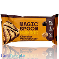 Batonik białkowy Guiltfree Magic Spoon o smaku czekolady i masła orzechowego w pomarańczowym opakowaniu