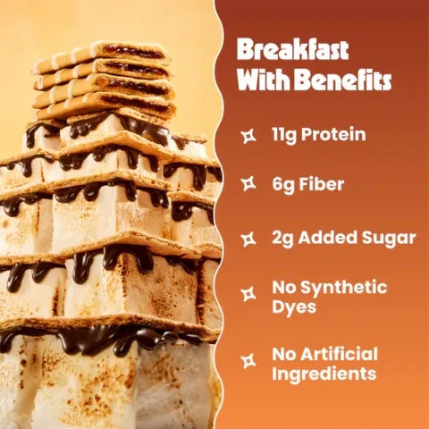 Guiltfree Magic Spoon proteinowe ciastko S'mores z czekoladowym nadzieniem i lukrem na stosie pianek marshmallow