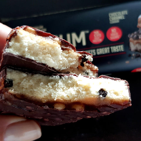 Optimum Nutrition, Whipped Bar Chocolate Caramel - baton białkowy z masą a la ptasie mleczko, karmelem i czekoladą by Optimum Nutrition (optimum-nutrition-optimum-bar-chocolate-caramel)