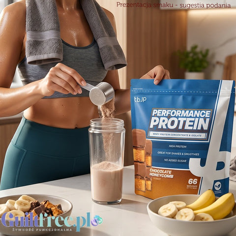 Guiltfree odżywka białkowa TBJP Performance Protein o smaku czekolady i miodu w opakowaniu 1kg z miarką i bananami